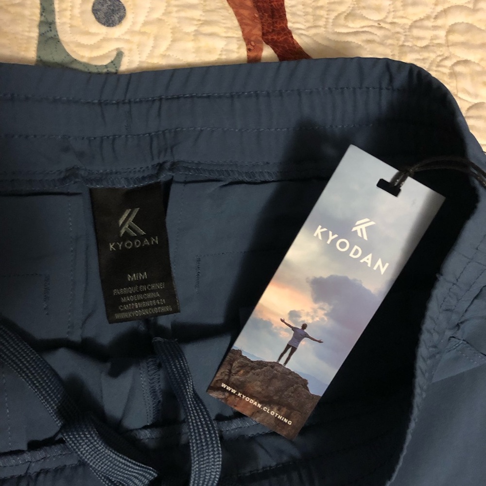 Kyodan Athletic Jogger, Medium. NWT - never worn.